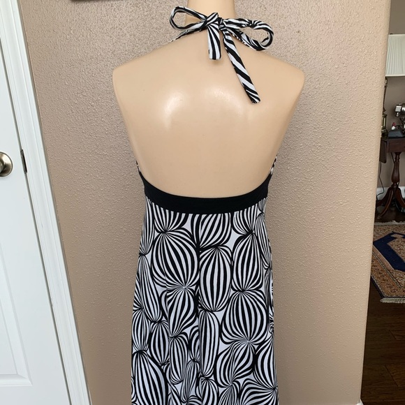 JOYOUS & FREE Black & White Halter Dress MED - Picture 2 of 6